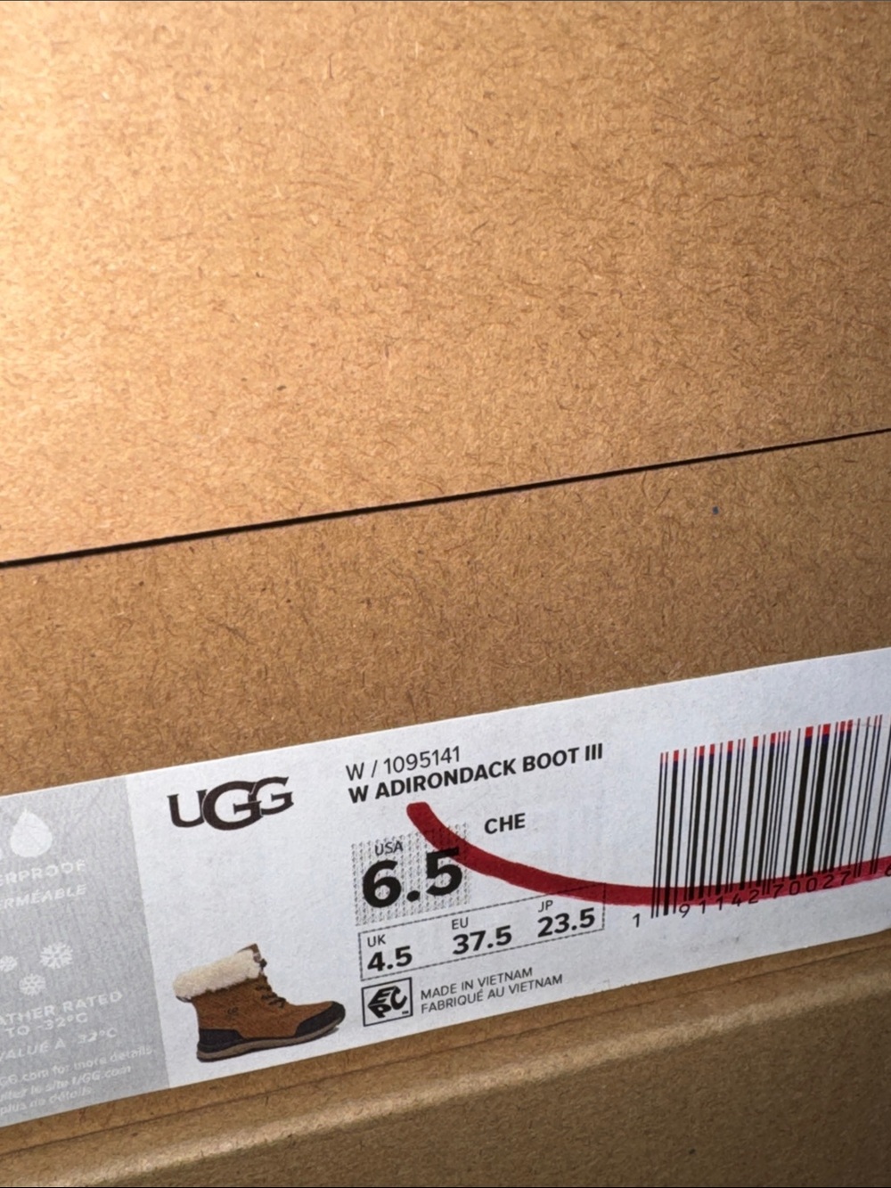 UGG ADIRONDACK III BOOT - Picture 5 of 5